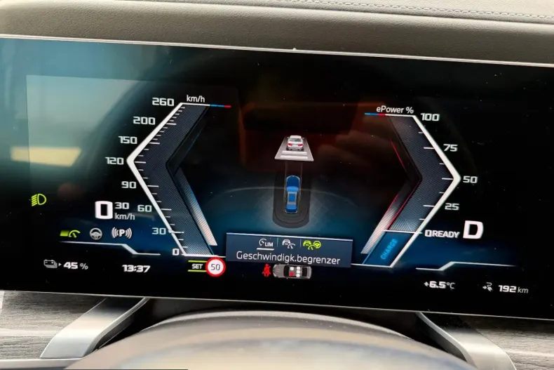 BMW i7 (Seria 7) din 2023 cu 16.528 km - oferta BMW207801 - foto 9