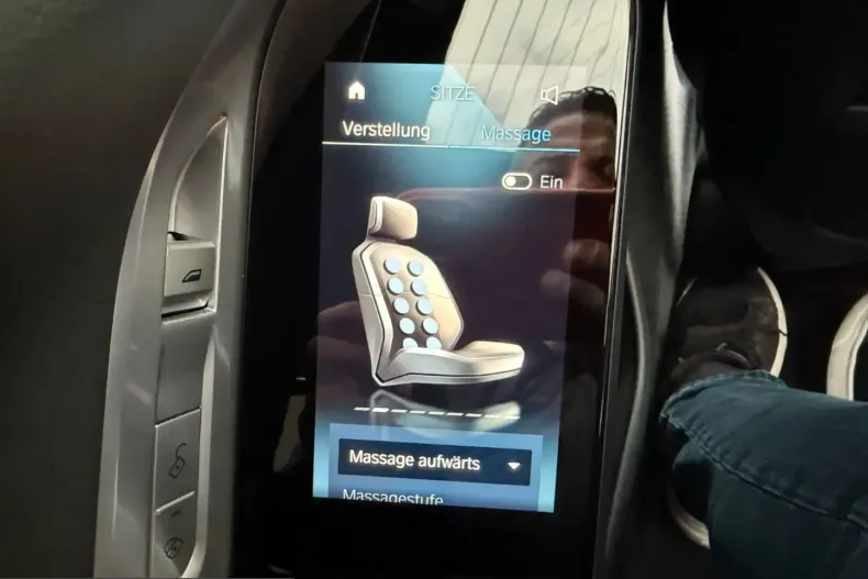 BMW i7 (Seria 7) din 2023 cu 16.528 km - oferta BMW207801 - foto 22