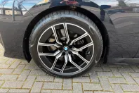 BMW i7 (Seria 7) din 2023 cu 16.528 km - oferta BMW207801 - foto 27