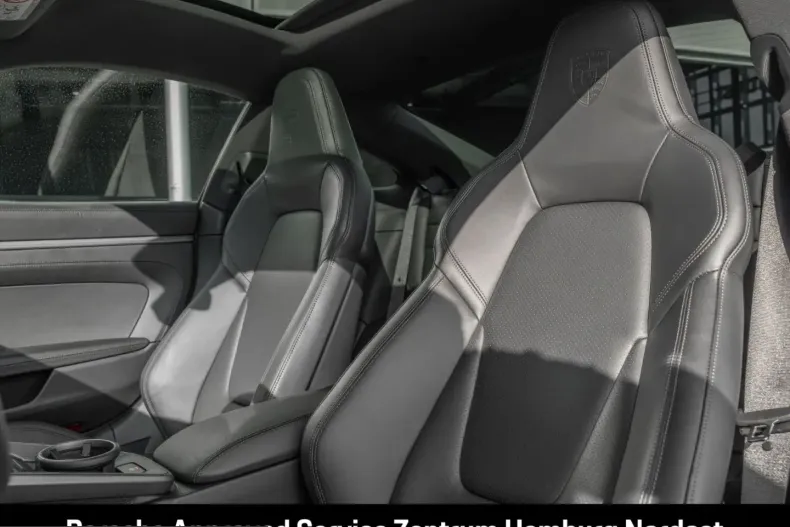 Porsche 992 din 2024 cu 23.226 km - oferta POR207802 - foto 4