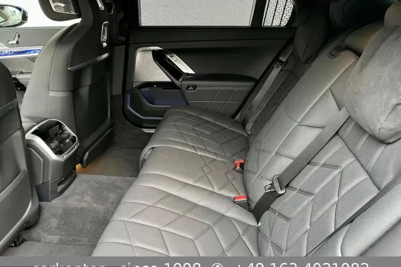 BMW i7 (Seria 7) din 2025 cu 8.961 km - oferta BMW207803 - foto 14