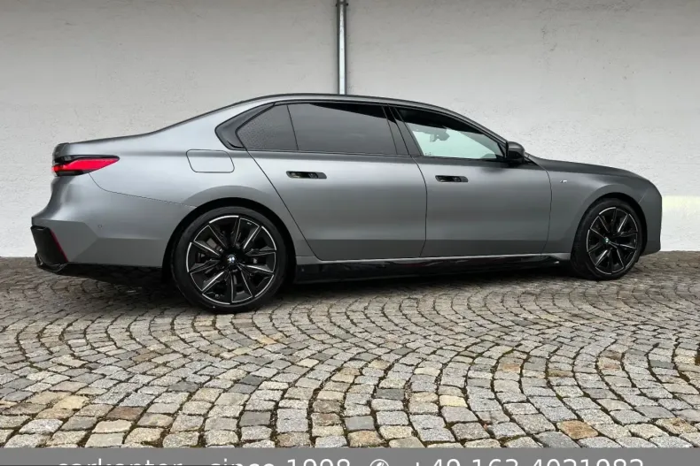 BMW i7 (Seria 7) din 2025 cu 8.961 km - oferta BMW207803 - foto 18