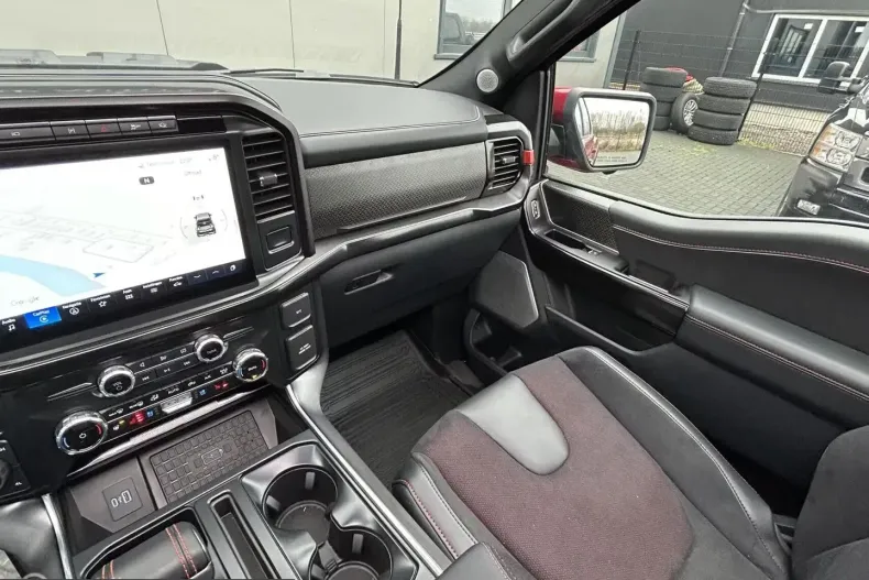 Ford F 150 din 2024 cu 121 km - oferta FOR207810 - foto 9