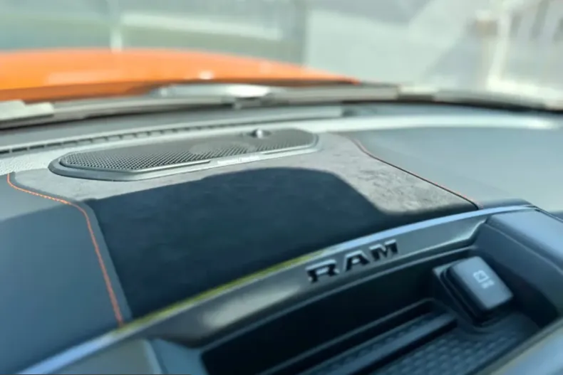 Dodge RAM din 2022 cu 4.330 km - oferta DOD207811 - foto 19
