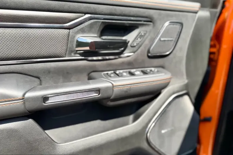 Dodge RAM din 2022 cu 4.330 km - oferta DOD207811 - foto 20