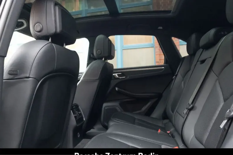 Porsche Macan din 2023 cu 35.561 km - oferta POR207817 - foto 7