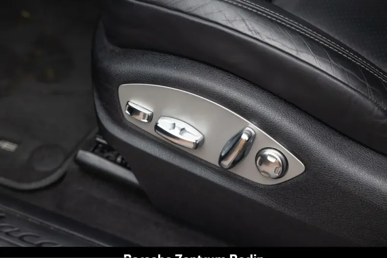 Porsche Macan din 2023 cu 35.561 km - oferta POR207817 - foto 18