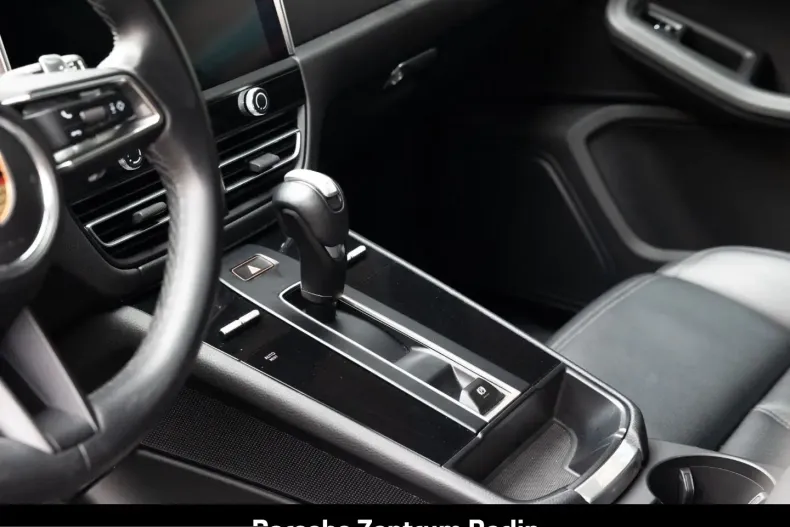 Porsche Macan din 2023 cu 35.561 km - oferta POR207817 - foto 21