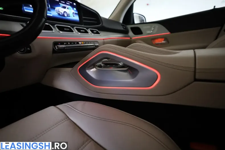 Mercedes-Benz GLE 400 (Clasa GLE) din 2023 cu 86.351 km - oferta MER207818 - foto 24