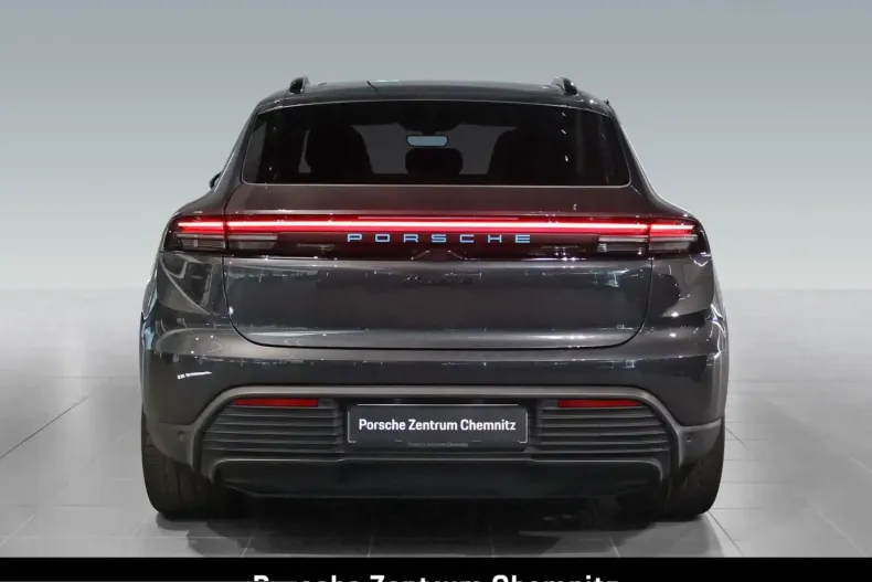 Porsche Macan din 2024 cu 29.990 km - oferta POR207819 - foto 6