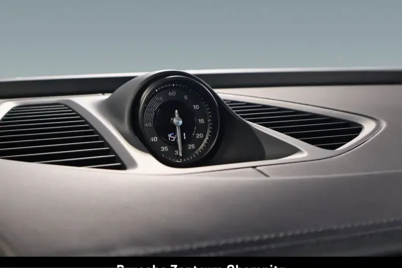 Porsche Macan din 2024 cu 29.990 km - oferta POR207819 - foto 24