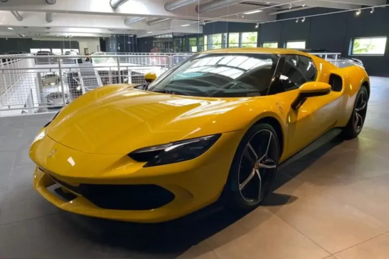 Ferrari 296 GTB din 2024 cu 1.440 km - oferta FER207821 - foto 2