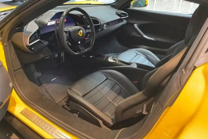 Ferrari 296 GTB din 2024 cu 1.440 km - oferta FER207821 - foto 10