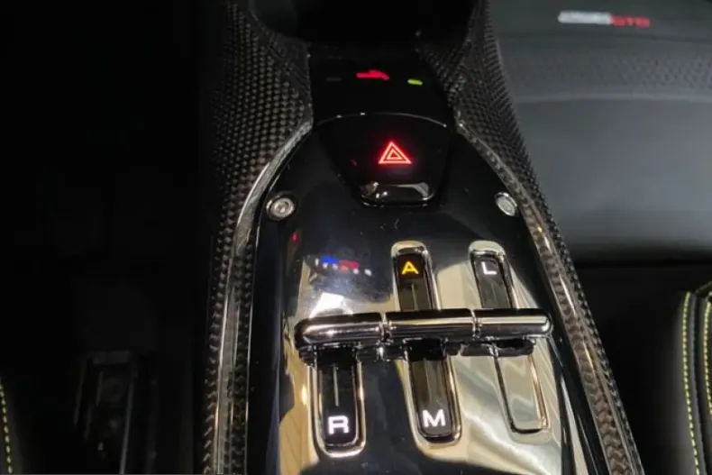 Ferrari 296 GTB din 2024 cu 1.440 km - oferta FER207821 - foto 14