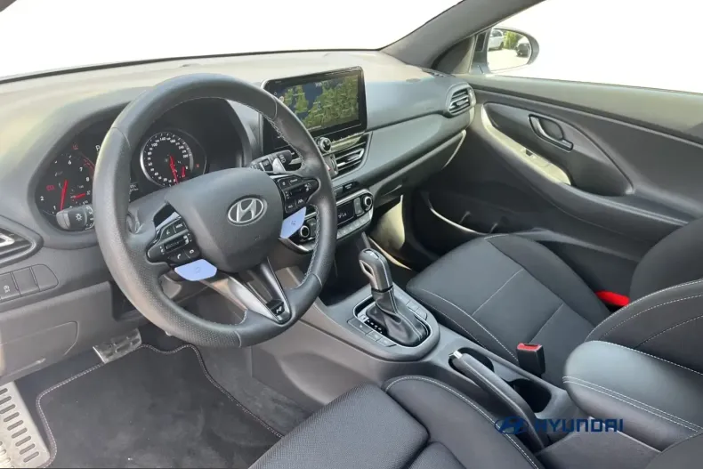 Hyundai i30 din 2024 cu 14.810 km - oferta HYU207823 - foto 10