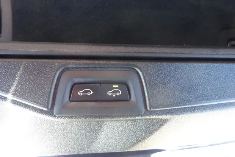 BMW X7 (Seria X) din 2021 cu 105.606 km - oferta BMW207829 - foto 11