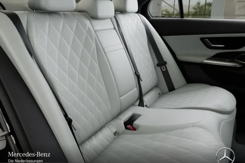 Mercedes-Benz E 400 (Clasa E) din 2025 cu 16.287 km - oferta MER207833 - foto 10