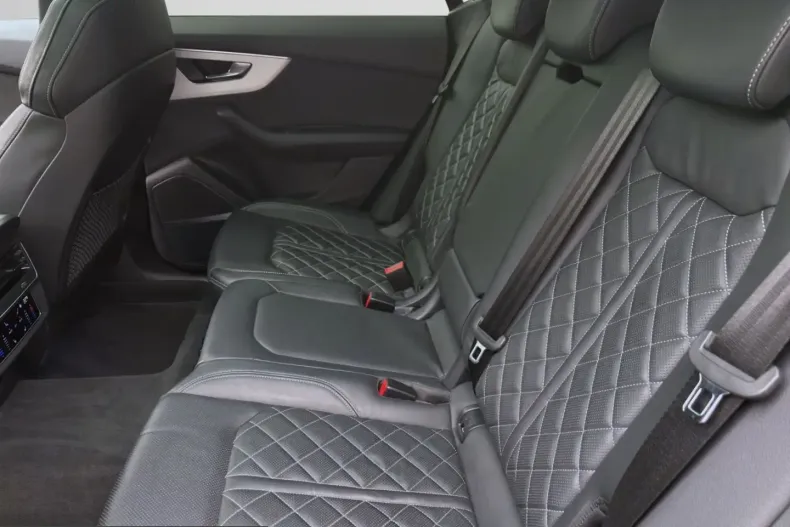 Audi Q8 din 2023 cu 80.795 km - oferta AUD207834 - foto 15