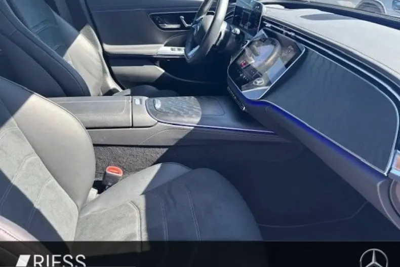 Mercedes-Benz E 400 (Clasa E) din 2024 cu 33.241 km - oferta MER207835 - foto 9