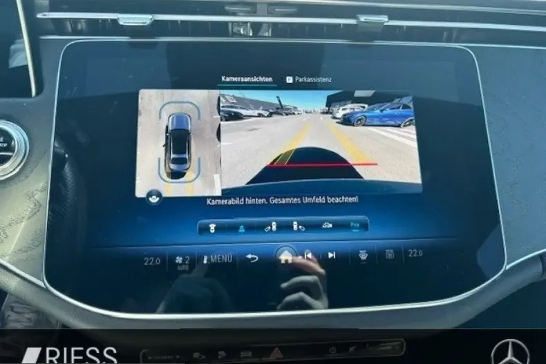 Mercedes-Benz E 400 (Clasa E) din 2024 cu 33.241 km - oferta MER207835 - foto 15