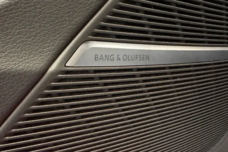 Audi Q8 din 2023 cu 122.652 km - oferta AUD207838 - foto 18