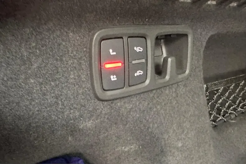 Audi Q8 din 2023 cu 122.652 km - oferta AUD207838 - foto 19