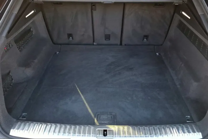 Audi Q8 din 2022 cu 120.980 km - oferta AUD207840 - foto 14