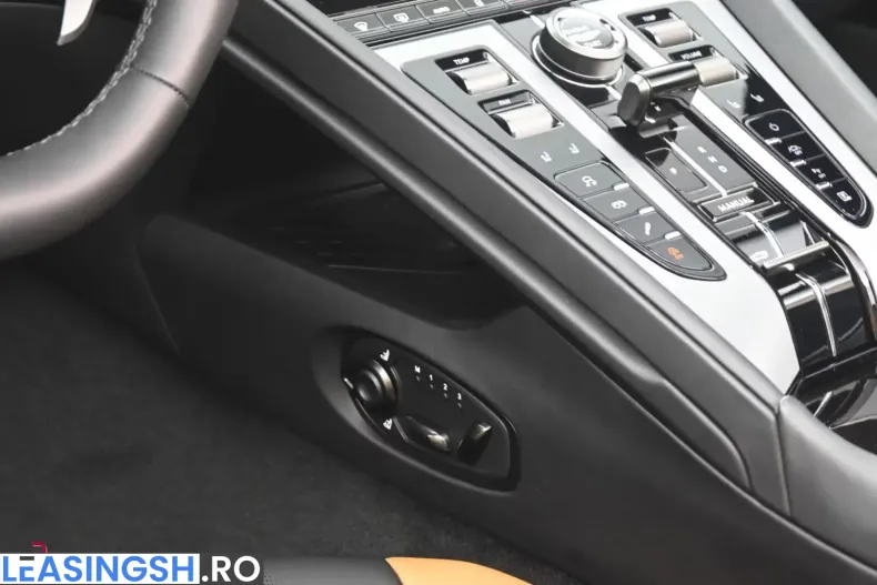 Aston Martin DB12 din 2024 cu 2.367 km - oferta AST207841 - foto 29