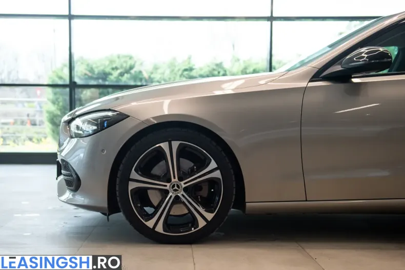 Mercedes-Benz C 300 (Clasa C) din 2022 cu 83.407 km - oferta MER207842 - foto 10