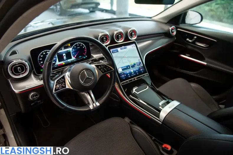Mercedes-Benz C 300 (Clasa C) din 2022 cu 83.407 km - oferta MER207842 - foto 14