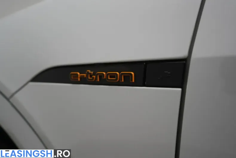 Audi e-tron din 2022 cu 77.000 km - oferta AUD207843 - foto 31