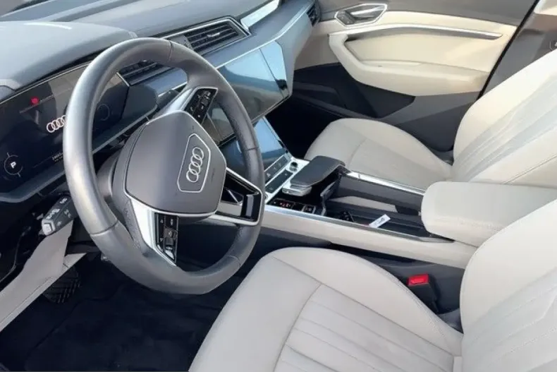 Audi e-tron din 2022 cu 24.592 km - oferta AUD207846 - foto 7