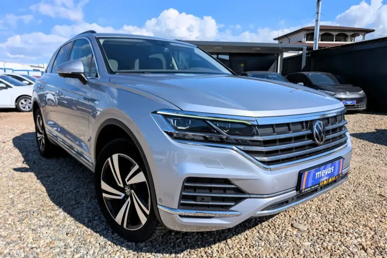 Volkswagen Touareg din 2021 cu 146.855 km - oferta VOL207849 - foto 4
