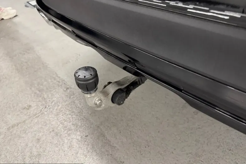 Mercedes-Benz GLC 300 (Clasa GLC) din 2024 cu 12.980 km - oferta MER207850 - foto 13