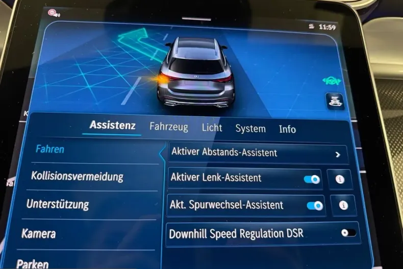 Mercedes-Benz GLC 300 (Clasa GLC) din 2024 cu 12.980 km - oferta MER207850 - foto 17