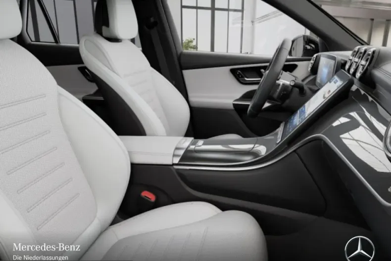 Mercedes-Benz GLC 300 (Clasa GLC) din 2025 cu 13.758 km - oferta MER207852 - foto 2