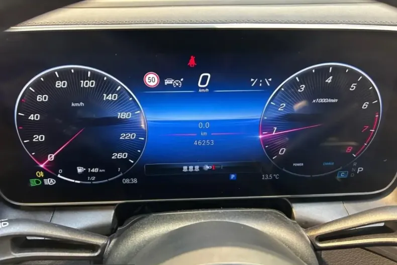 Mercedes-Benz GLC 300 (Clasa GLC) din 2023 cu 46.273 km - oferta MER207854 - foto 9