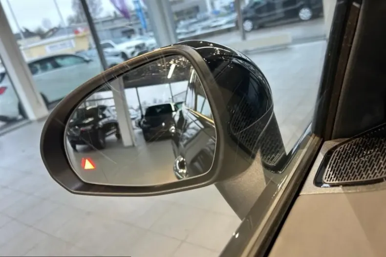 Mercedes-Benz GLC 300 (Clasa GLC) din 2023 cu 46.273 km - oferta MER207854 - foto 16