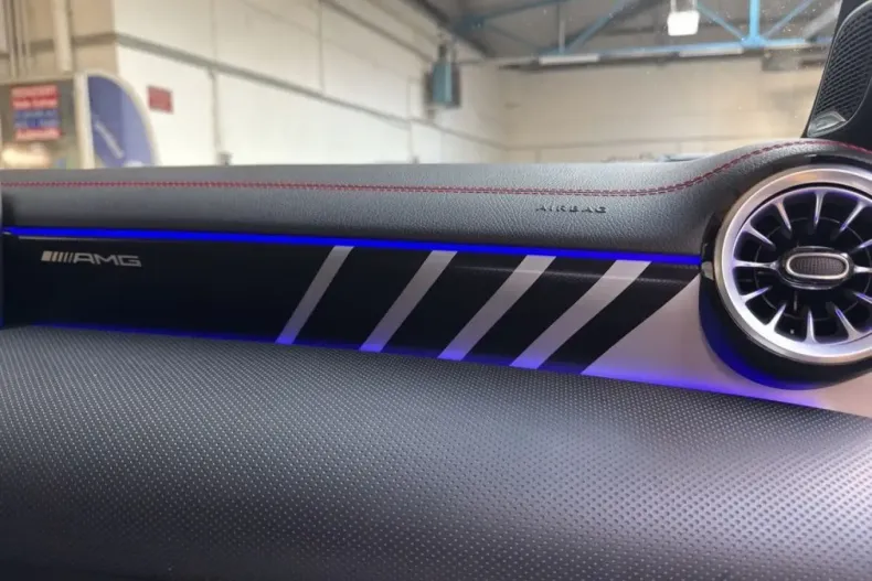 Mercedes-Benz CLA 35 AMG (Clasa CLA) din 2023 cu 48.106 km - oferta MER207856 - foto 25