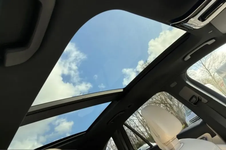 Mercedes-Benz GLC 200 (Clasa GLC) din 2024 cu 8.980 km - oferta MER207857 - foto 3