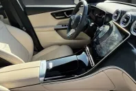 Mercedes-Benz GLC 200 (Clasa GLC) din 2024 cu 8.980 km - oferta MER207857 - foto 16