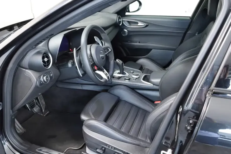 Alfa Romeo Giulia din 2024 cu 26.755 km - oferta ALF207858 - foto 19