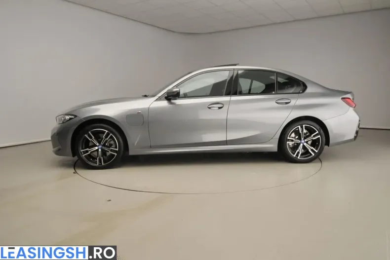 BMW 320 (Seria 3) din 2024 cu 33.000 km - oferta BMW207860 - foto 2