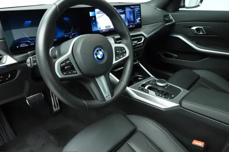 BMW 320 (Seria 3) din 2024 cu 33.000 km - oferta BMW207860 - foto 6