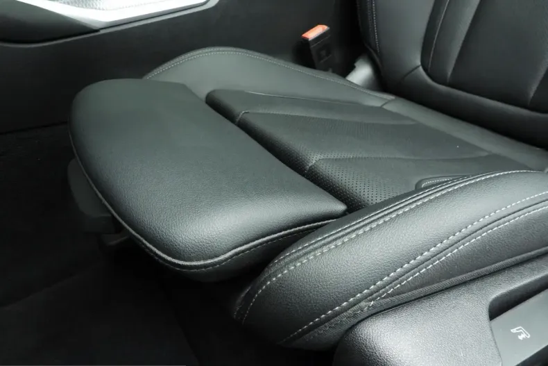 BMW 320 (Seria 3) din 2024 cu 33.000 km - oferta BMW207860 - foto 19