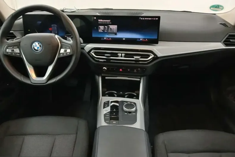 BMW 320 (Seria 3) din 2024 cu 67.100 km - oferta BMW207862 - foto 5