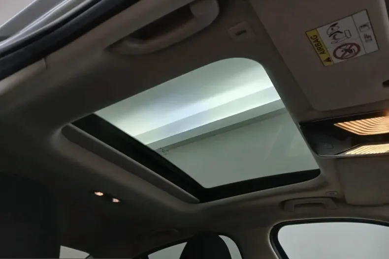 BMW 320 (Seria 3) din 2024 cu 67.100 km - oferta BMW207862 - foto 7