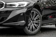 BMW 330 (Seria 3) din 2024 cu 49.827 km - oferta BMW207863 - foto 1