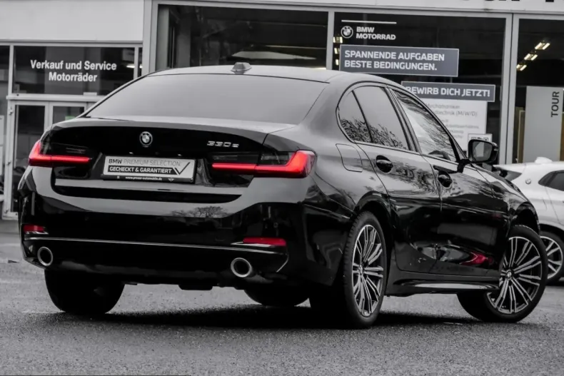 BMW 330 (Seria 3) din 2024 cu 49.827 km - oferta BMW207863 - foto 2