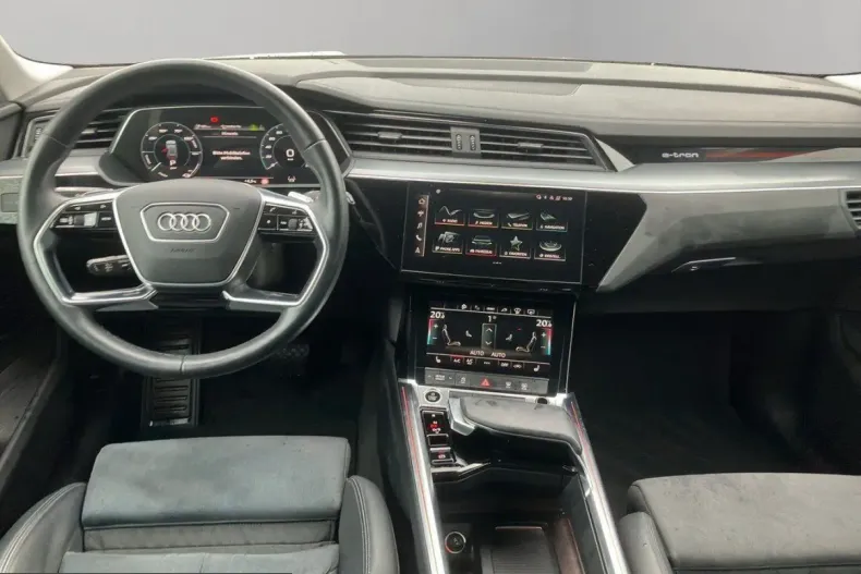 Audi e-tron din 2021 cu 67.300 km - oferta AUD207865 - foto 14